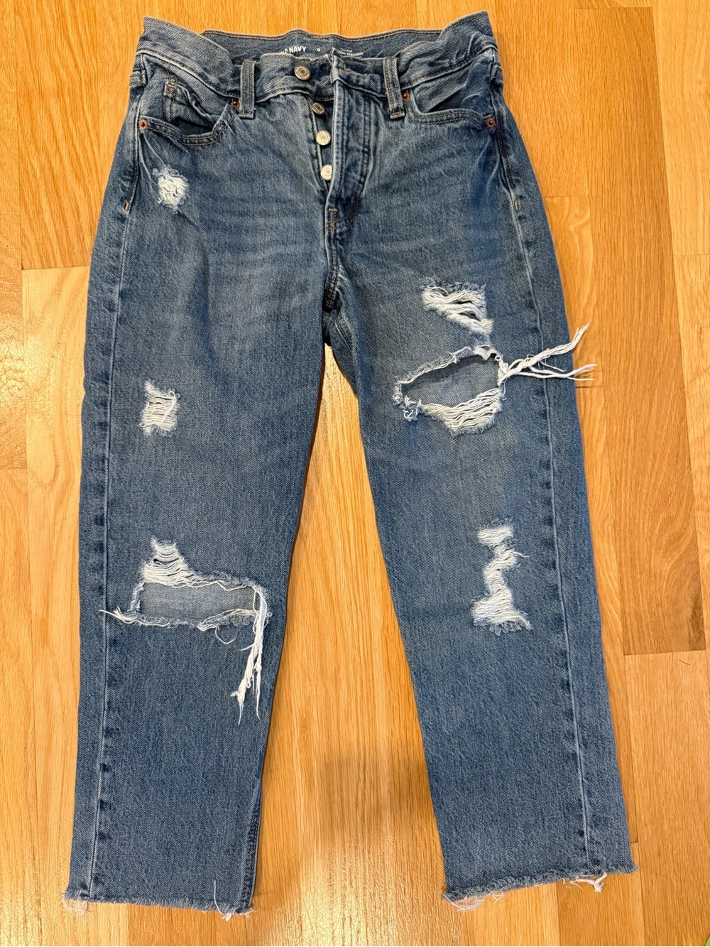 Old Navy Distressed Boyfriend Jeans in Medium Blue